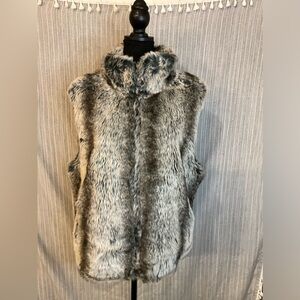 BLASSPORT Reversible Faux Fur Vest Zip Up Waterproof Size XL